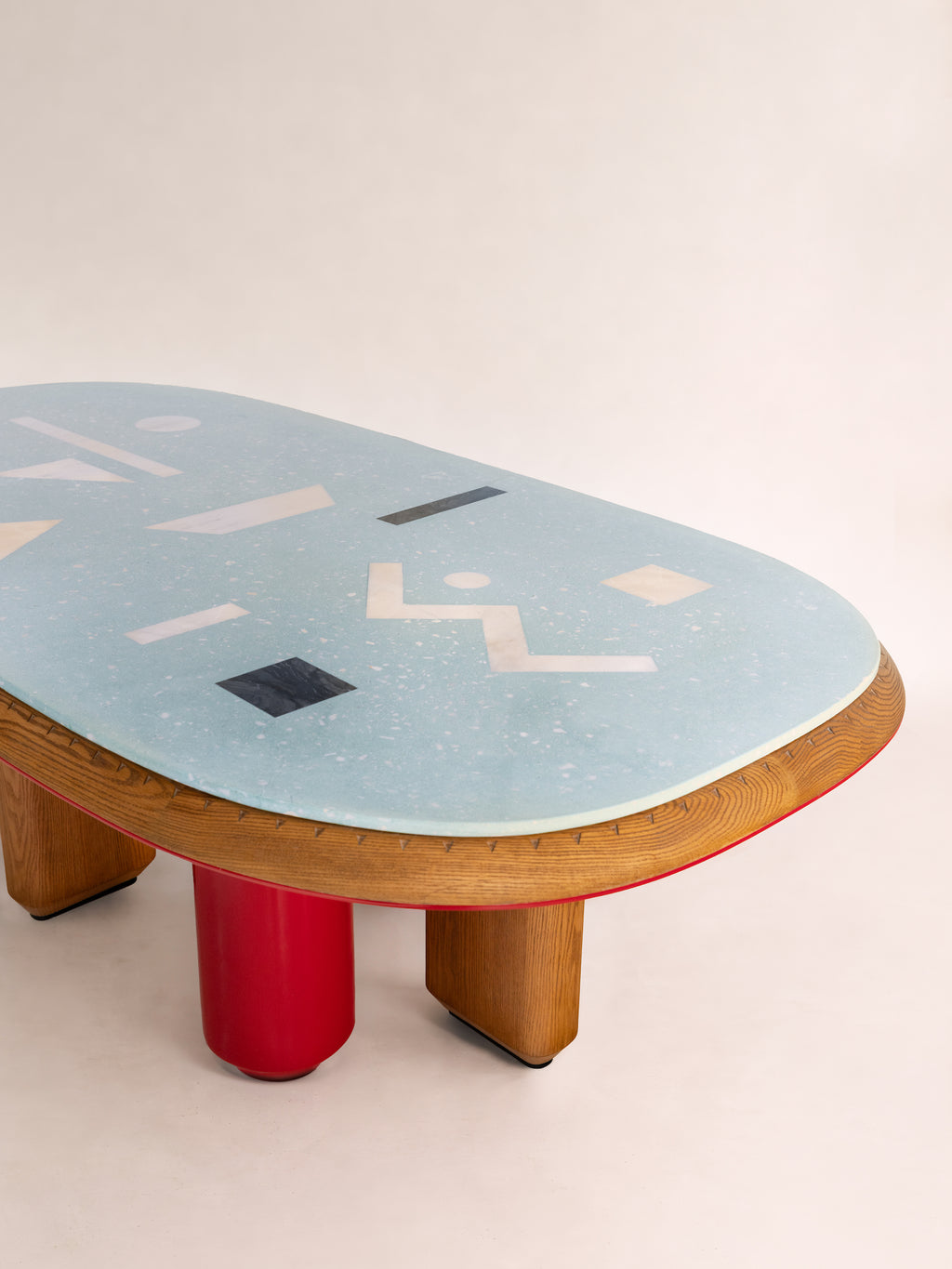 Totem Table